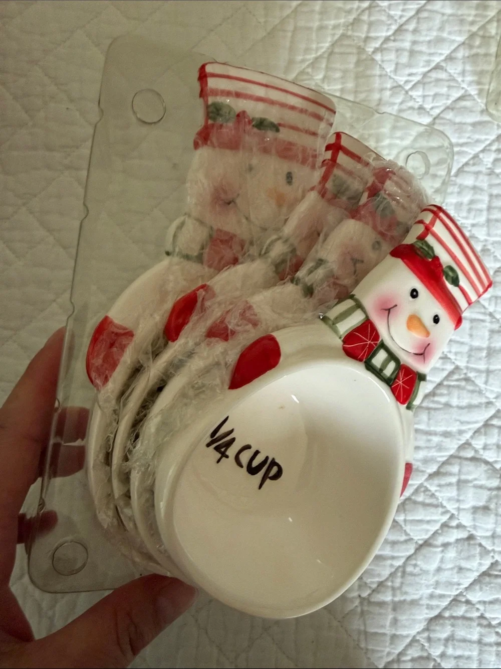 Glittering Goodies Snowman Ceramic Measuring Cups - Mint & Red Set